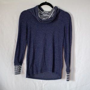 Long sleeve mock turtle neck